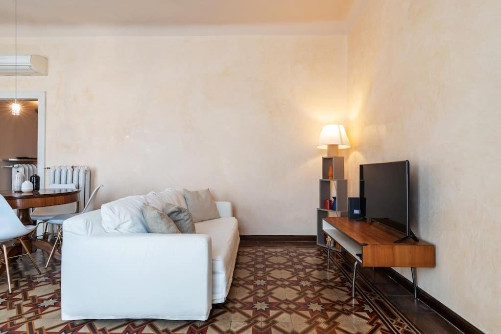 Maggio Flexyrent A.C. - Wifi Lägenhet Milano Exteriör bild